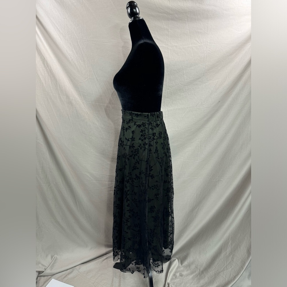 Floral Flocking Tulle Long A-Line Skirt Green - Picture 10 of 11